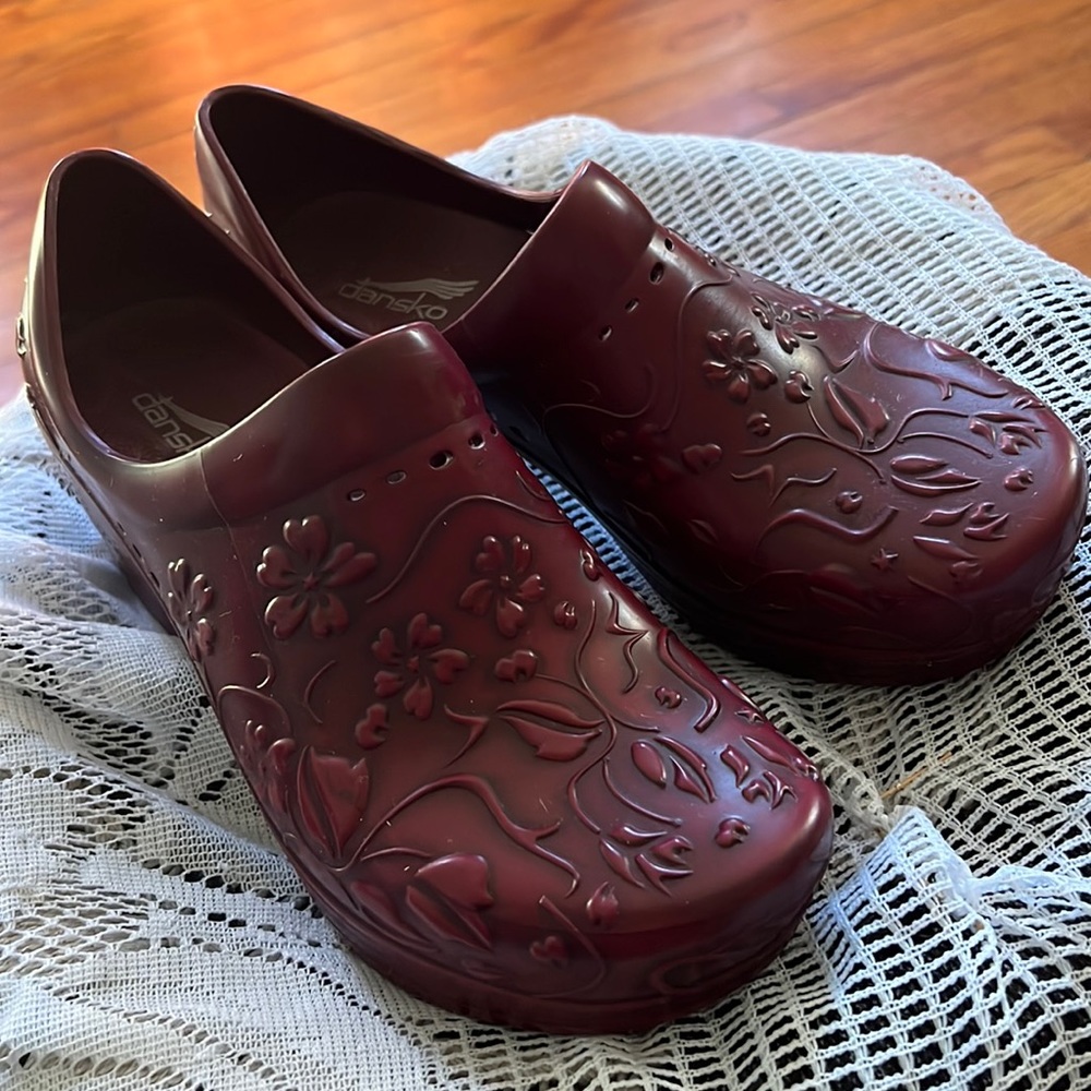 Nice dansko clogs sz 36